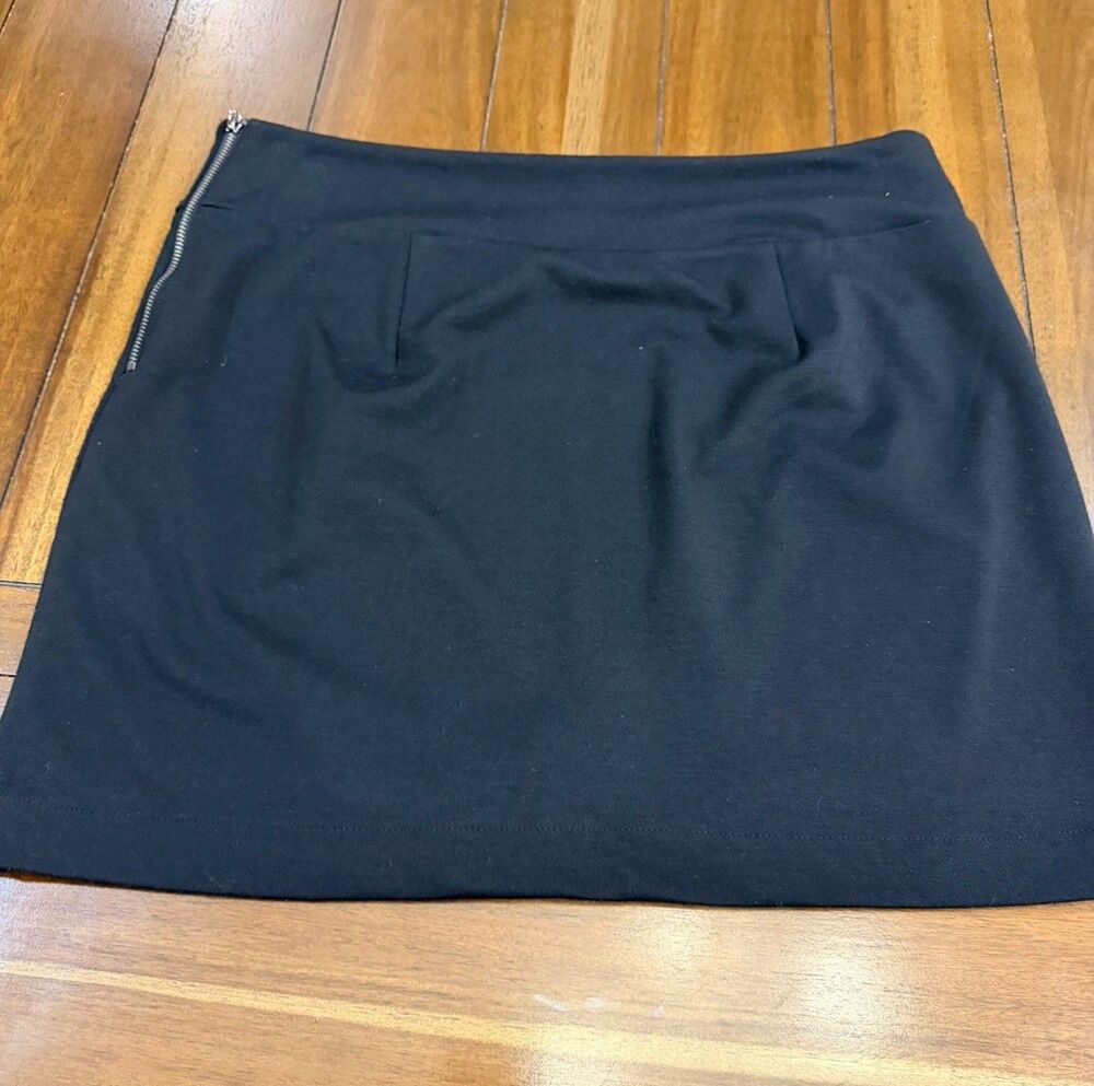 Banana Republic Black Solid A-Line Mini Skirt High Rise Lined Zip Size 10 - Picture 3 of 9